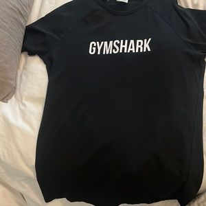 Black Gymshark shirt M
